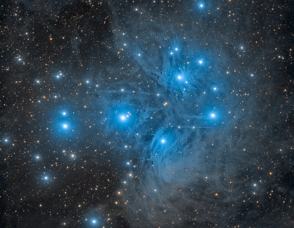 M45：昴宿星团