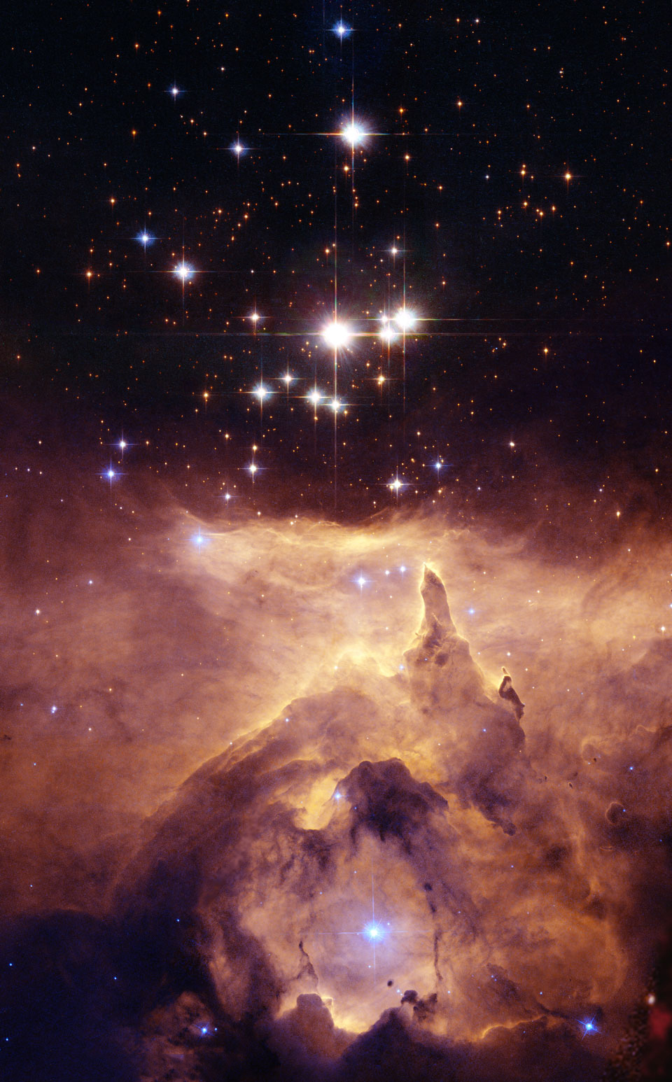 NGC 6357: 巨大恒星的教堂